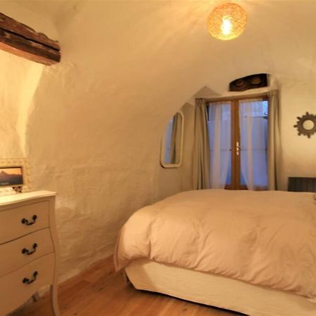 La Maison Laugier Charme, Confort, Authenticite Saint-Étienne-de-Tinée Eksteriør bilde