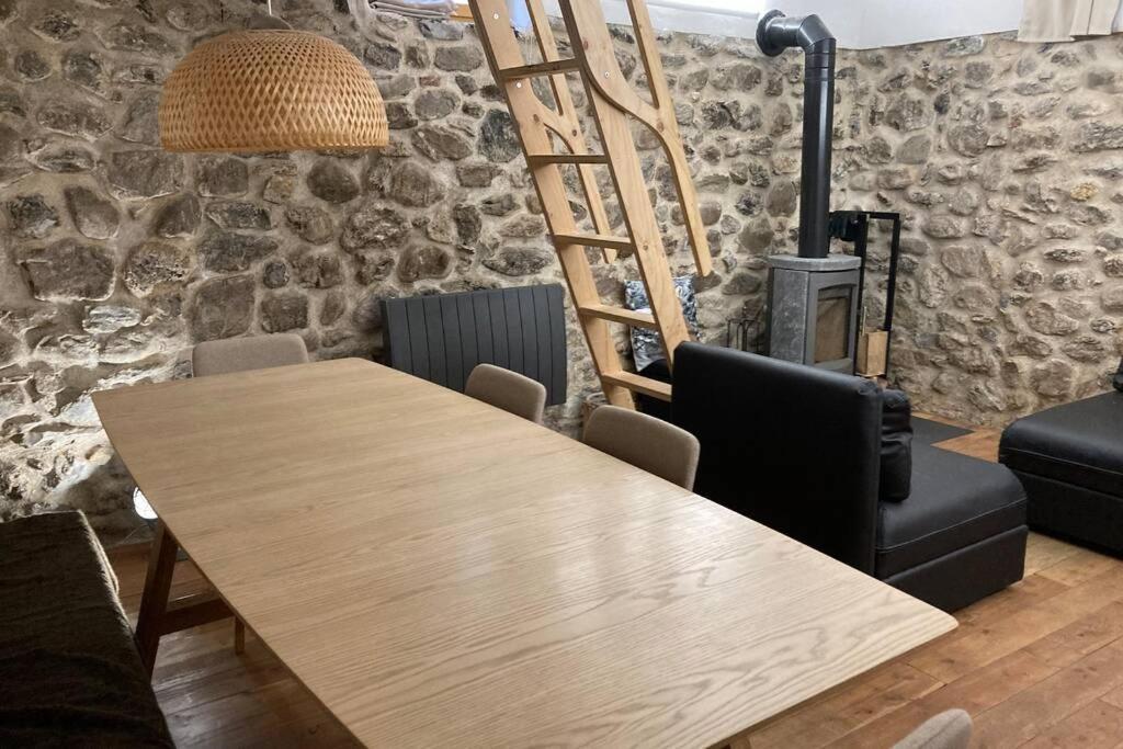 La Maison Laugier Charme, Confort, Authenticite Saint-Étienne-de-Tinée Eksteriør bilde