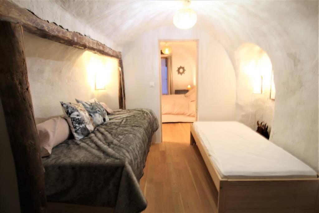 La Maison Laugier Charme, Confort, Authenticite Saint-Étienne-de-Tinée Eksteriør bilde
